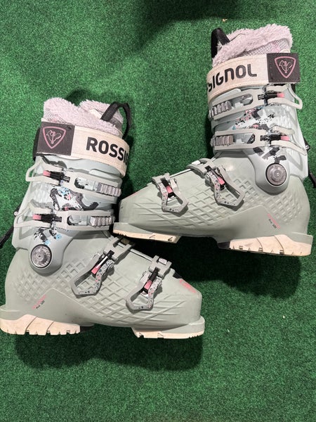 Women's Rossignol AllTrack Pro 100 Ski Boots (Used) | Mondo 24.5 (285mm)