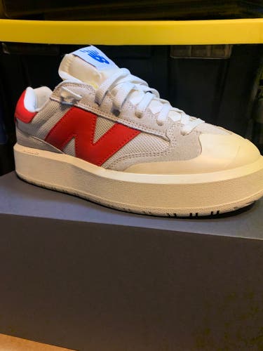 Men's Size M 9.0 (W 10.0) New Balance CT302 (Used)