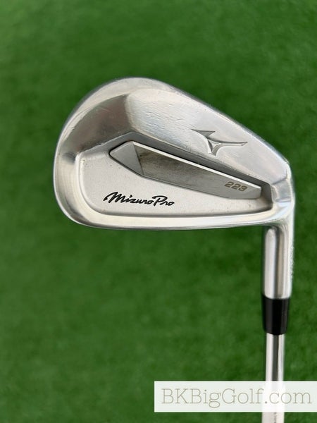 Mizuno Pro 223 Forged 4 Iron / Stiff