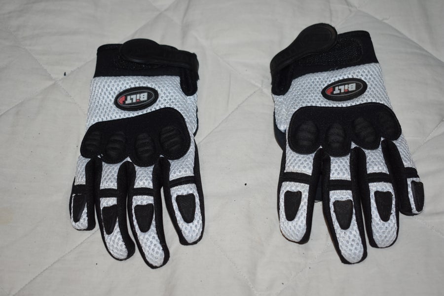 Bilt Motocross Gloves,Gray/Black, Youth - Great Condition!