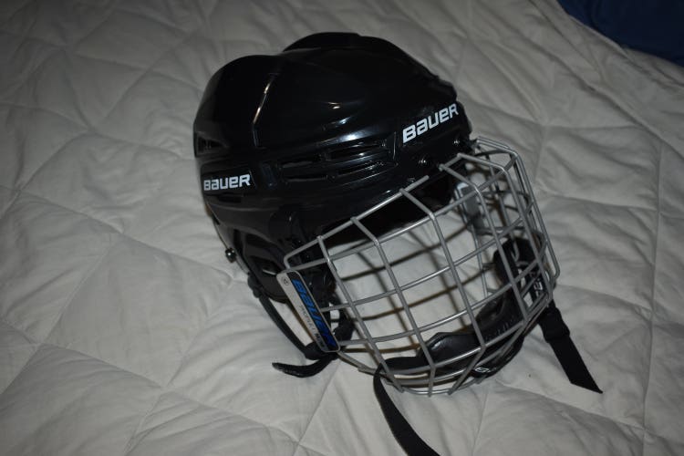 Bauer IMS 5.0 Hockey Helmet w/ Profile I M Cage (2029), Black, Medium - Great Condition!