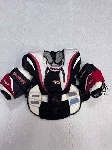 Junior Medium Vaughn Ventus LT60 Goalie Chest Protector (Used)