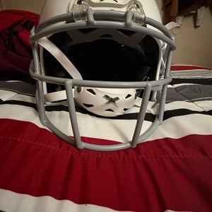 Youth Large Xenith X2E+ Helmet (Used)