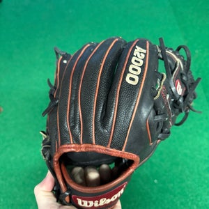 Wilson DP15 A2000 RH Infield Baseball Glove 11.5" (Used)