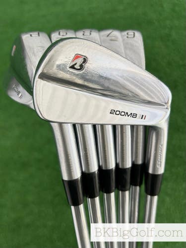 Bridgestone Tour B 200MB Forged Iron Set 5-P / NS Pro Modus Tour 105 Stiff