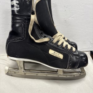 Senior Adult Size 8.5 Vintage Bauer Black Panther Ice Hockey Skates