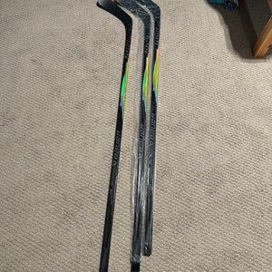 3 Intermediate Bauer Vapor FlyLite Left Hand Hockey Stick P90TM 65 Flex