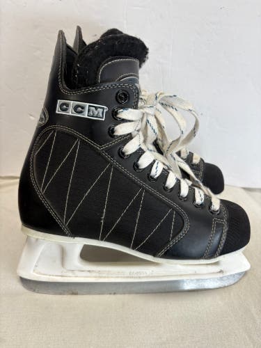 CCM Powerline Hockey Skates Regular Width 6 (Used)