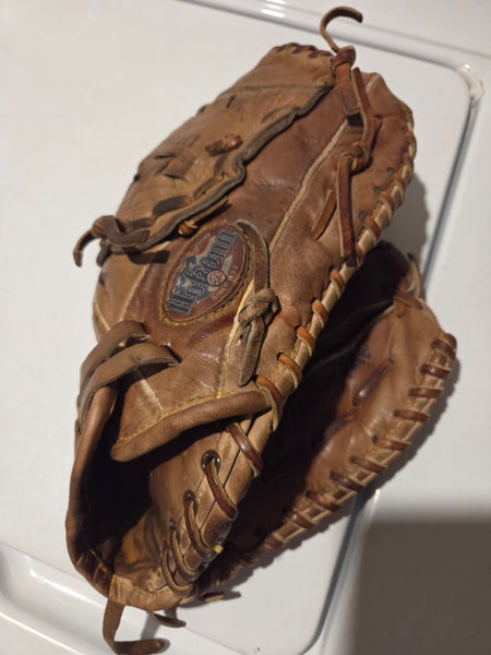 RH Nokona Buckaroo AMG 175K Baseball Glove 12" (Used)