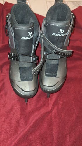 2024 Bauer Konekt 2 Hockey Goalie Skates Regular Width 10 (Used)