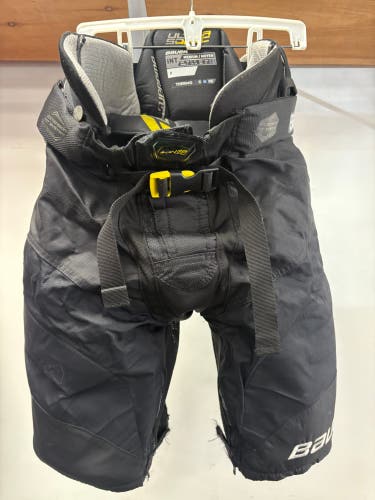 Intermediate Medium Bauer Supreme Ultrasonic Hockey Pants (Used)
