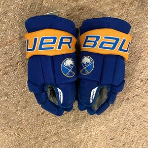Bauer Gloves