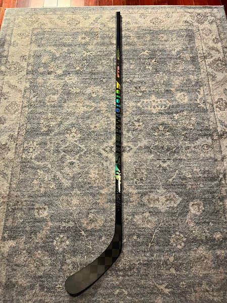 Senior Sher-Wood Rekker MORPH TEAM read description Right Handed Hockey Stick P92 75 Flex Pro Stock