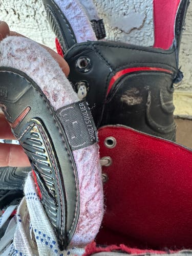 Bauer Vapor X600 Skates Size 5 D