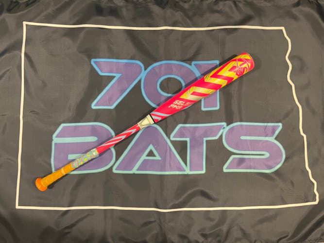 Custom SpongeBob Themed 2023 Louisville Slugger Select PWR 33/30 - MINT