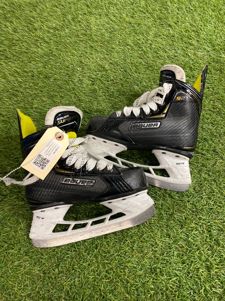 Youth Bauer Supreme S27 Hockey Skates | Size 12.5 (D)