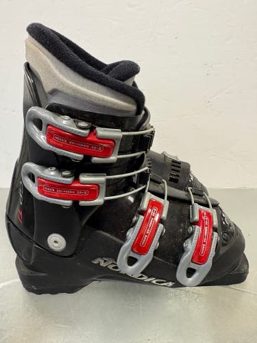 Mondo 21 & 21.5 Kid's Nordica GPTJ Ski Boots (Used)