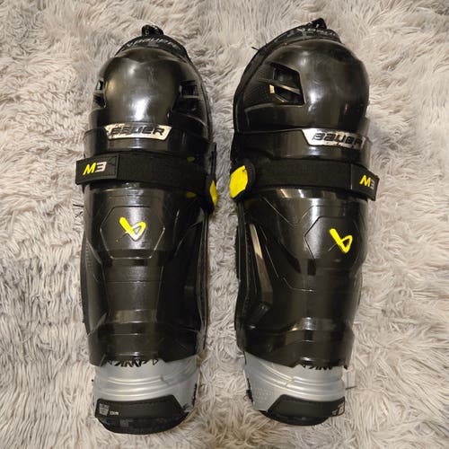 Intermediate Bauer Supreme 3S 13" Shin Pads
