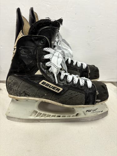 Bauer Hockey Skates Regular Width 6 (Used)