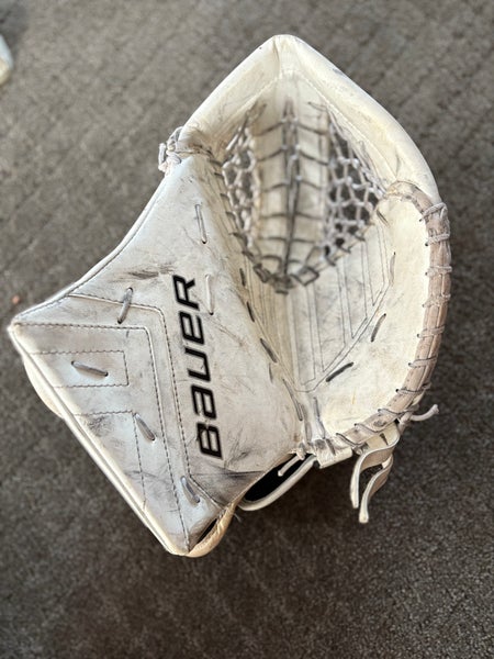 Bauer Supreme one.9 Intermediate glove (used)