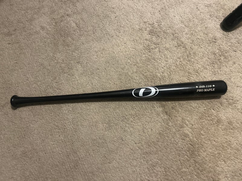 BBCOR Certified Bat (-3) 30 oz 33" (Used)