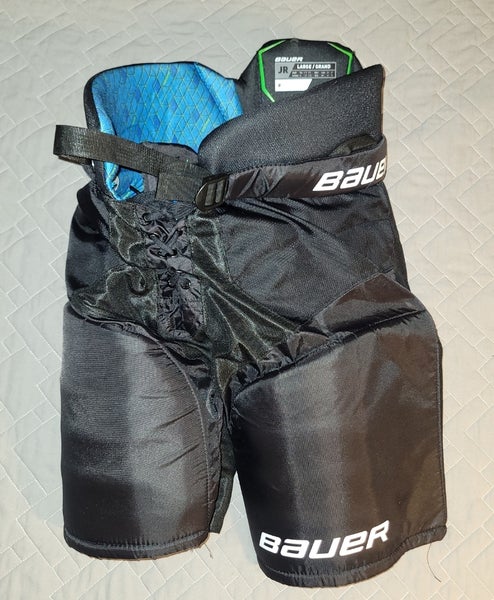 Junior Large Bauer Hockey Pants (Used)