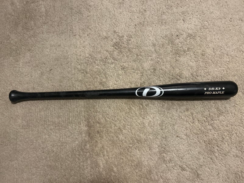 BBCOR Certified Bat (-3) 30 oz 33" (Used)