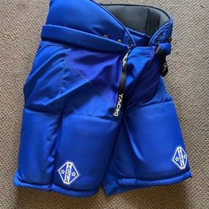 Blue New XL Tackla 5000 Hockey Pants