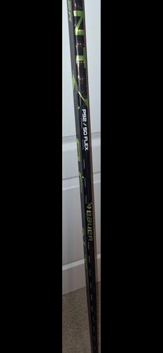 Intermediate Bauer AG5NT R Left Hand Hockey Stick P92 50 Flex (New)
