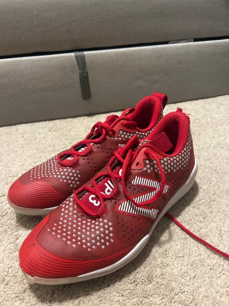 Red Men's Size M 11.5 (W 12.5) Adult New Balance Compv3 Low Top Molded Cleats (Used)