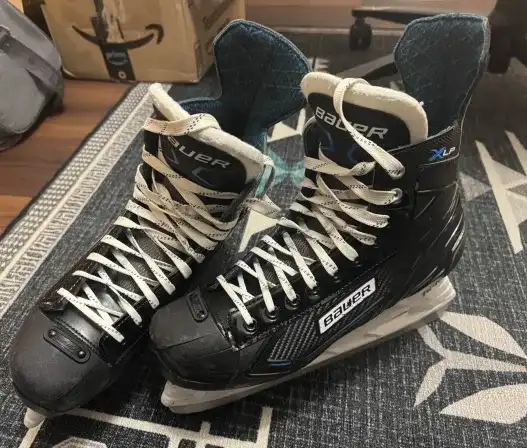 Bauer X-LP Hockey Skates Senior 12 (Used)