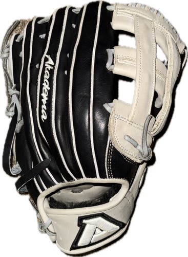 Akadema RH Outfield Baseball Glove 12.75" (Used)