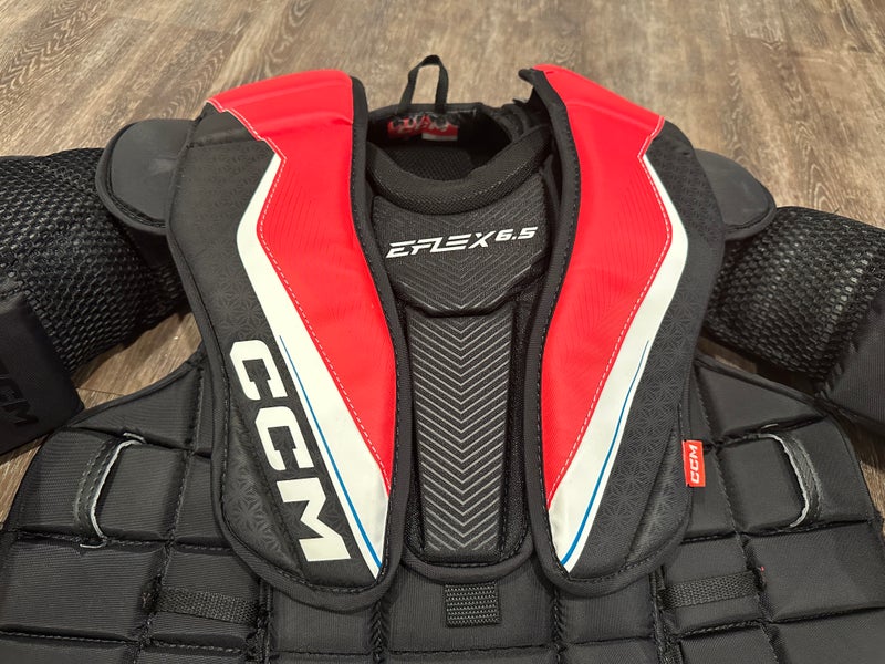 Large/Extra Large 2024 CCM Extreme Flex E6.5 Goalie Chest Protector (Used)