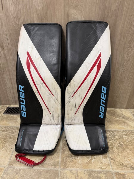 Large Bauer Vapor Hyperlite 2 Goalie Leg Pads Pro Stock (Used)