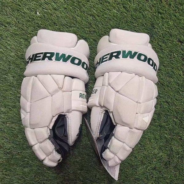 Sher-Wood White Dallas Rekker Legend Pro Gloves Pro Stock