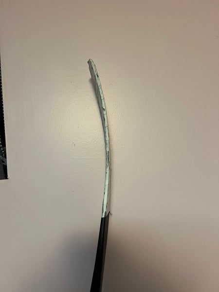 Senior Sher-Wood Rekker Legend Pro Right Handed Hockey Stick PP26 75 Flex (Used)