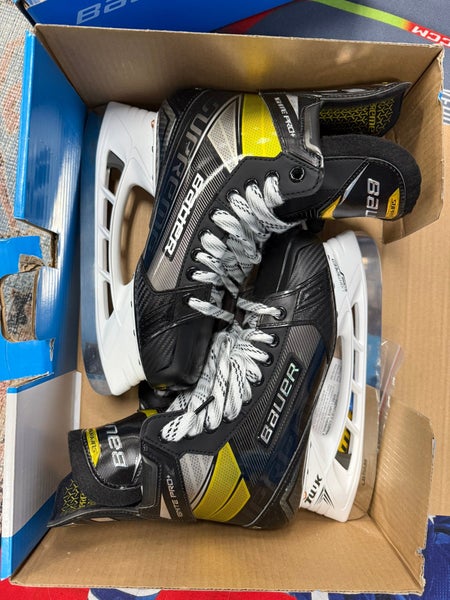 Bauer Supreme Ignite Pro+ Hockey Skates size 7 (New)