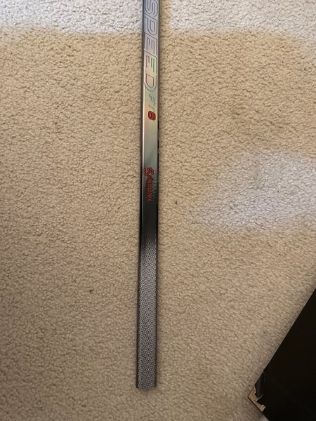 Senior CCM FT 8 Right Handed Hockey Stick P28 70 Flex (New)