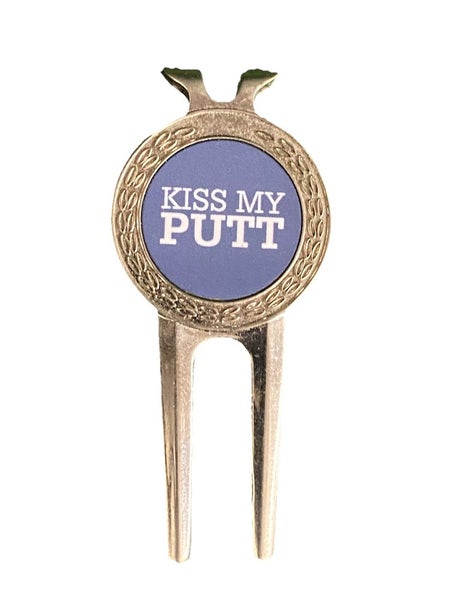 Kiss My Putt Golf Divot Repair Tool With Magnetic Ball Marker And Hat Clip