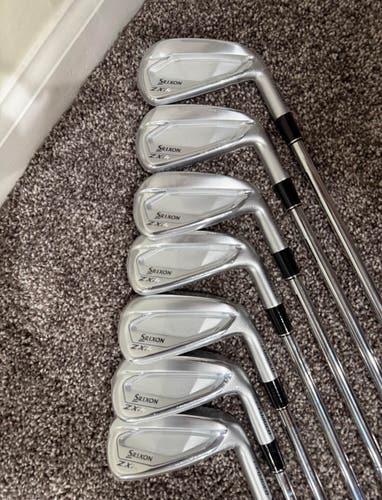 Srixon ZXI4 Iron Set 4-PW