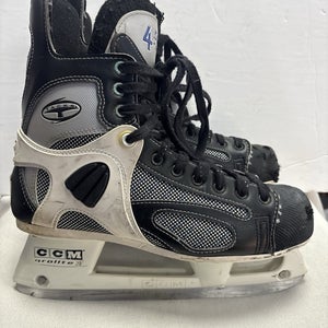 Senior Size 10 CCM 452 TACKS Ice Hockey Skates