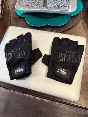 Weight Belts / Weights (Used)