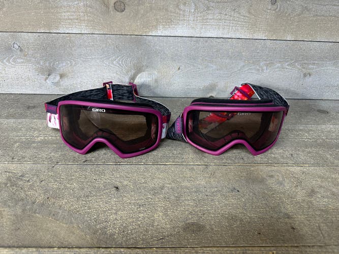 Giro Stomp Youth Ski Snowboard Goggles Purple Frame Tinted Lense 2 Pair Kids Lg