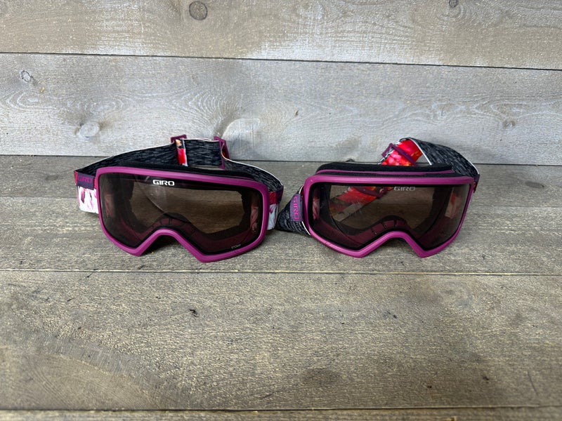 Giro Stomp Youth Ski Snowboard Goggles Purple Frame Tinted Lense 2 Pair Kids Lg