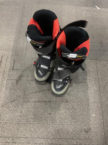 Used Salomon BIOVENT QUEST 90 Mens DH Ski Boot Black 280 MP - M10 - W11 11614-S000226428