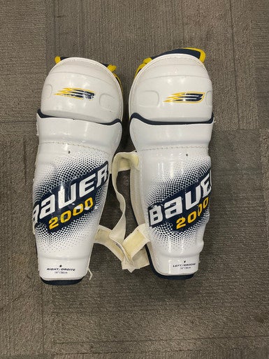 Used Bauer 2000 Senior Shin Guards White 14" 11614-S000226420