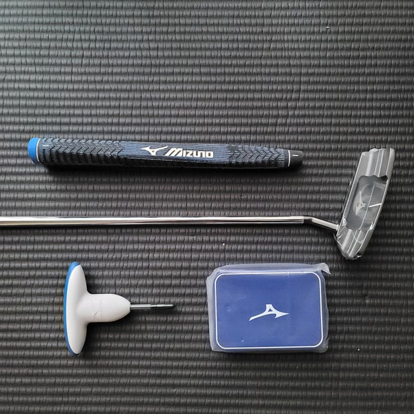 Black Mizuno Blade M-Craft IV Right Handed Putter uncut 39" (New)