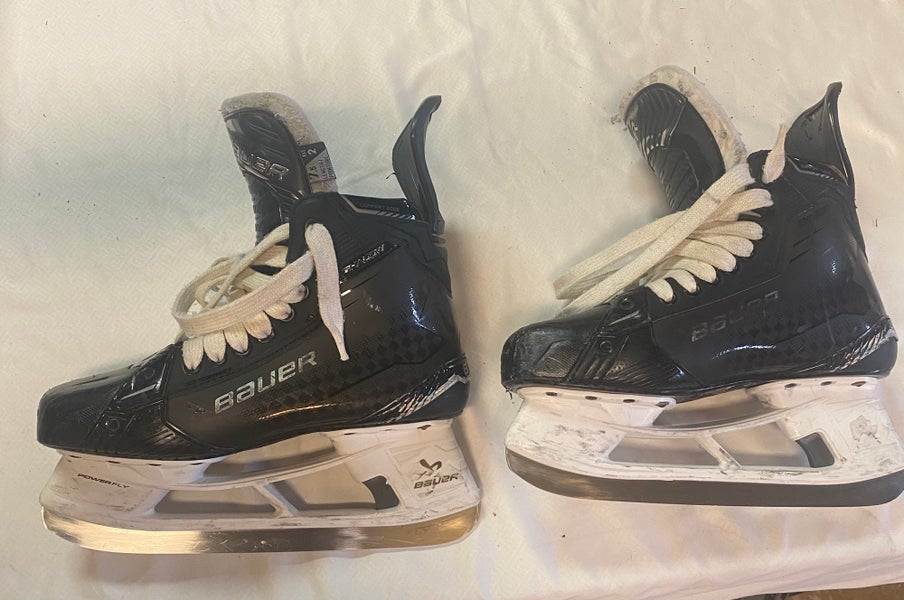 2024 Bauer Supreme Shadow Hockey Skates 7.5 (Used)