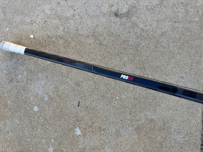 Senior Right Handed Hockey Stick Toe Pattern 77 Flex (Used)