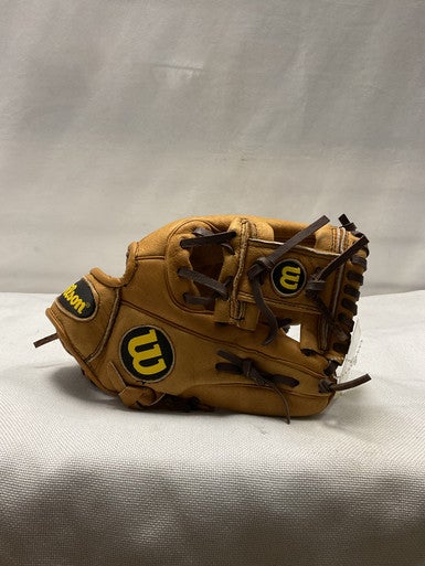 Used Wilson A450 A04RB15 DP15 BB/SB Glove RH Throw Tan 10 3/4" 11490-S000267487